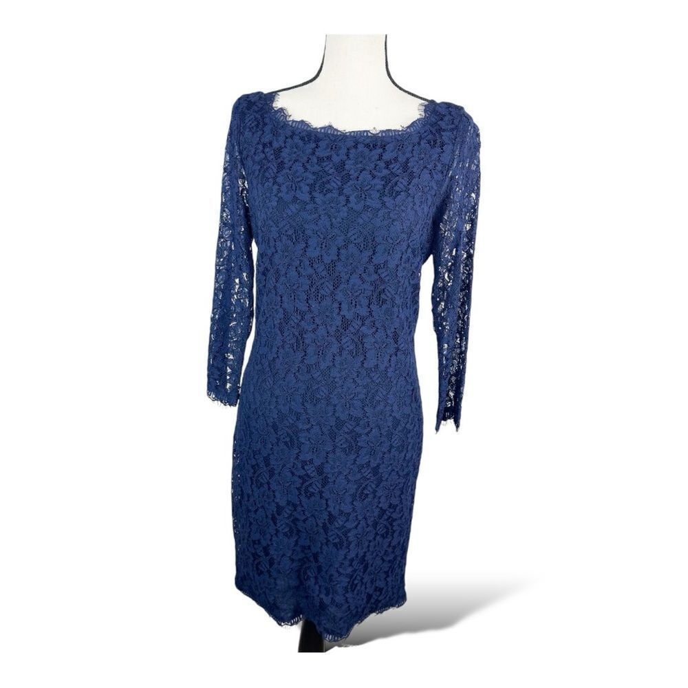 Diane Von Furstenberg Zarita Lace Mini Dress in Navy Blue Size 10